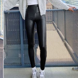 SOLD Aritzia Wilfred Free Daria Vegan Leather